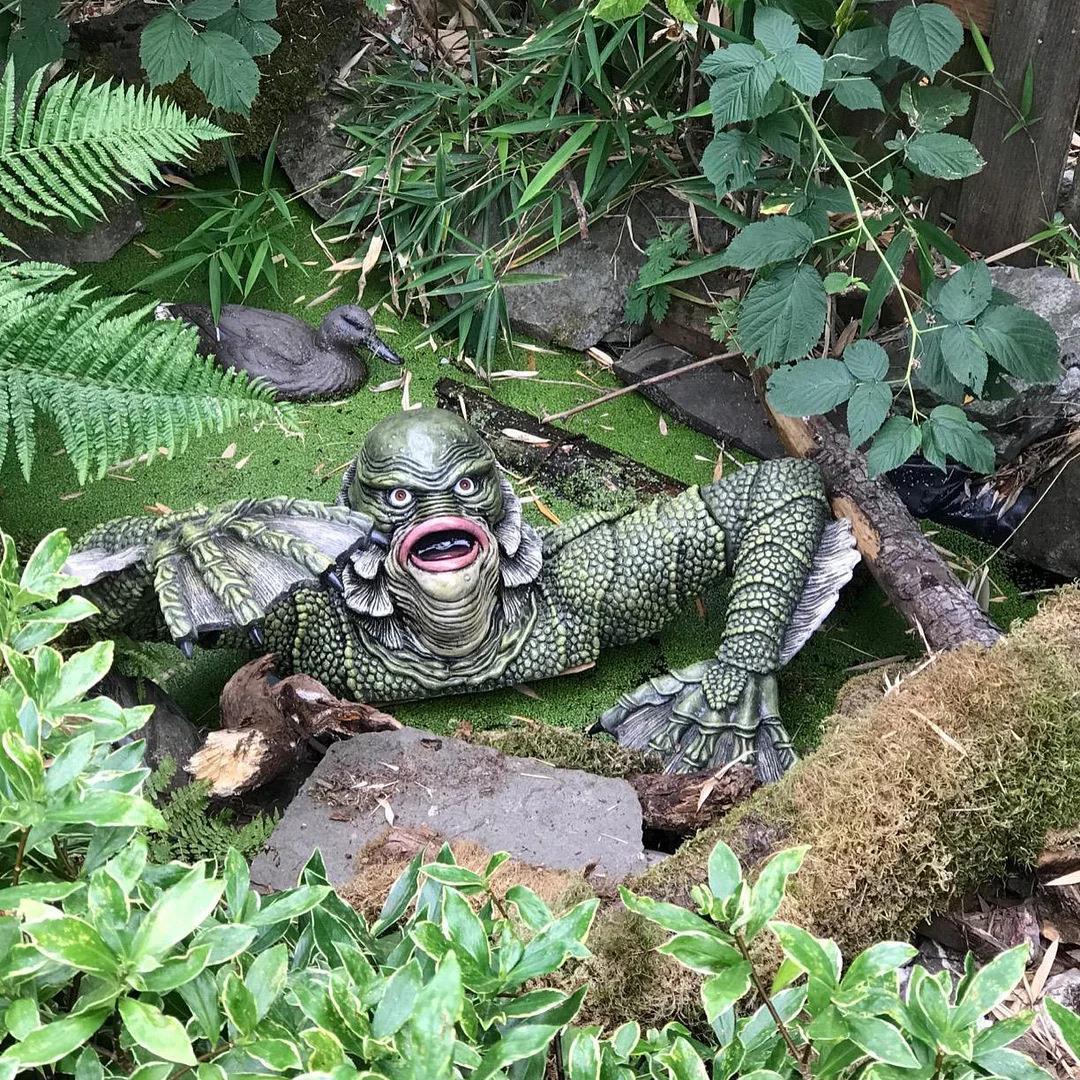 Creature from the Black Lagoon - Kids Outdoor Furniture avis et prix