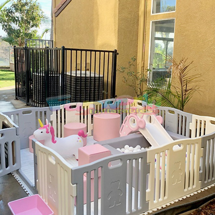 Baby PlaypeIndoor/Outdoor Soft - Kids Outdoor Fence avis et prix